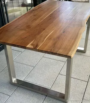 Esstisch Massivholz
