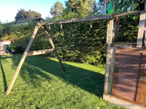 Garten-  Spielhaus Bild 3