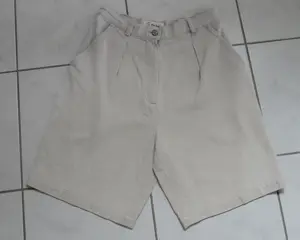 Diverse Damenhosen und 3-viertel Jeans, Gr. 36; kurze Hosen, Sommerhosen weiß, Jeanshosen   Bild 10