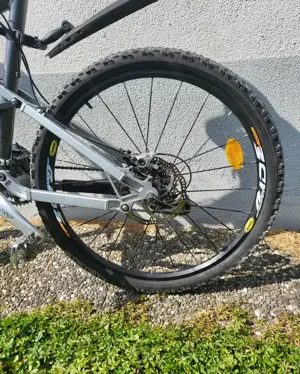 MTB Kraftstoff X2 Fully Mountainbike - Shimano Deore XT - 57 cm Rahmen 26' Laufräder - Tolles Fahrra Bild 4