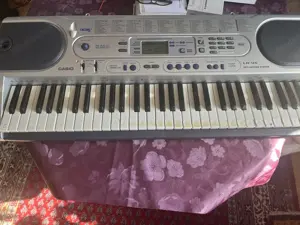 Verkaufe dieses neue unbenutztes  Keybord ! Bild 7