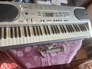 Verkaufe dieses neue unbenutztes  Keybord ! Bild 8