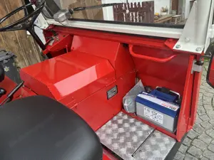 Allrad Schlepper BUCHER TR 1500, wie neu, zu verkaufen Bild 3