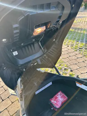 Suzuki Burgman 650 Executive Bild 8