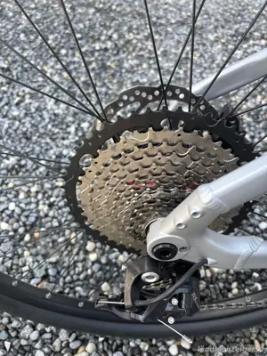 E-Bike Fahrrad Bild 3