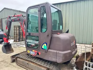 YANMAR B30V Minibagger 3 Tonnen Bild 7