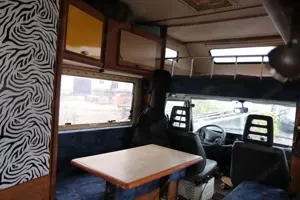 Wohnmobil Peugeot J5 Hymer 2.5D WoMo HU-06.2025 H-Kennzeichen, Gasprüfung Bild 3
