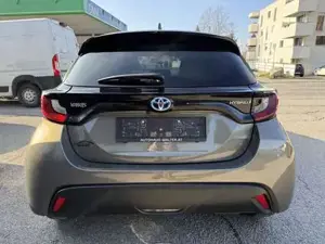 Toyota Yaris Bild 11