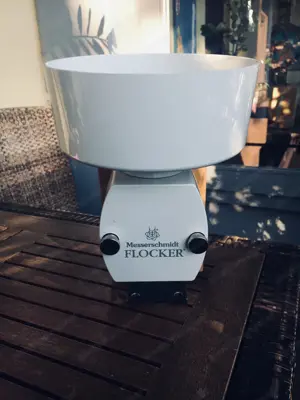 Flockenquetsche Messerschmidt Flocker Bild 2