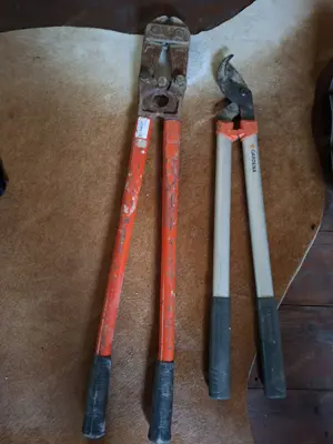 Astschere,  Metallschere