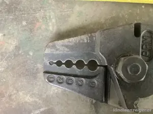  Handpresszange Bild 3