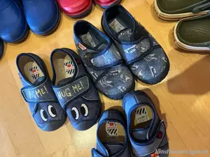 Kinder Schuhe gr 22-26 Bild 3