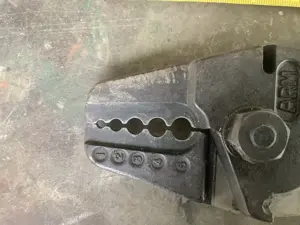 Handpresszange für Drahtseile Bild 4