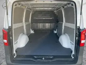 Mercedes-Benz Vito 116 CDI Kasten Lang KAM SpurW SpurH Bild 9