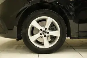 Mercedes-Benz Vito 116 CDI Tourer PRO Lang Navi W-Paket KlimaA Bild 3