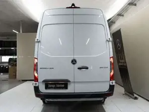 Mercedes-Benz Sprinter 317 CDI Kasten Hochdach Lang Navi KAM Bild 9