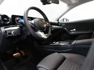 Mercedes-Benz A 180 d Kompaktlimousine W-Paket KAM SpurW  SpurH Bild 5