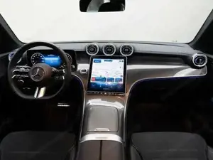 Mercedes-Benz GLC 300 de 4MATIC Navi Sport S-Sitz LED LM SpurW Bild 6