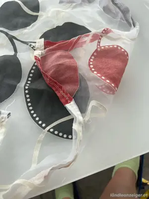 Tisch Decke klein 47 cm x 50 cm Bild 2