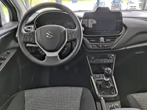 Suzuki S-Cross Bild 7