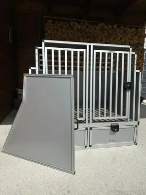 Hundetransportbox