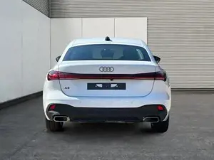 Audi A5 Basis AHK+NAVI+EL.HECKKL.+PDC+LED+17 LM TDI 150... Bild 4