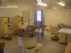 vermiete lebensmittelverarbeitungsräume 120 m2 1 stock