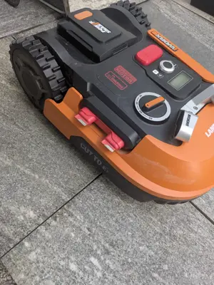 worx landroid mähroboter 500 plus mit viel Zubehör  Bild 2