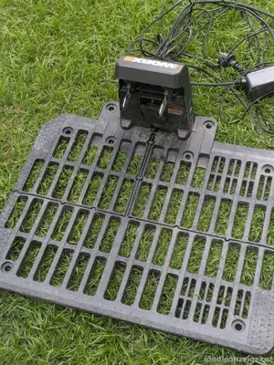 worx landroid mähroboter 500 plus mit viel Zubehör  Bild 3