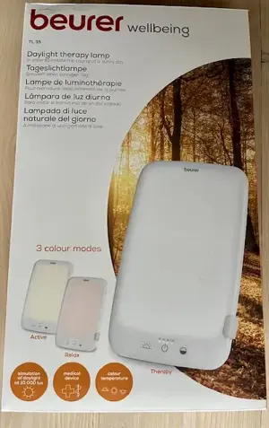 Nagelneu , ungeöffnet nie verwendet Beurer TL 35 Tageslichtlampe