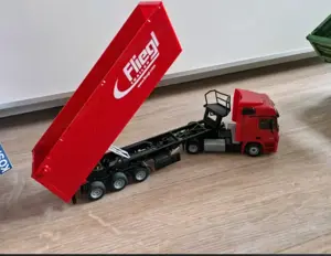 Siku Mercedes-Actros mit Muldenkipper "Fliegl" (3537) Bild 2