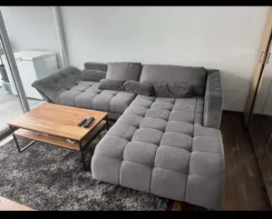 Neuwertige Couch zu verkaufen