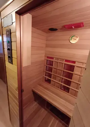 Infrarot Wärmekabine, gebraucht Bild 4