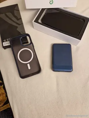 iPhone 12   Top Zustand inkl. Zubehör (Hülle, Powerbank, Panzergläser) Bild 5