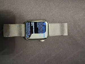 Apple Watch Series 7 (2021) Edelstahl 45mm GPS Cellular Milanaise Armband silber Original Bild 2