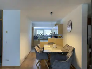 **PRIVATVERKAUF **Moderne 3-Zimmer-Wohnung in Nofels zu verkaufen  Bild 2