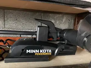 Verkaufe neuwertigen Minn Kota !