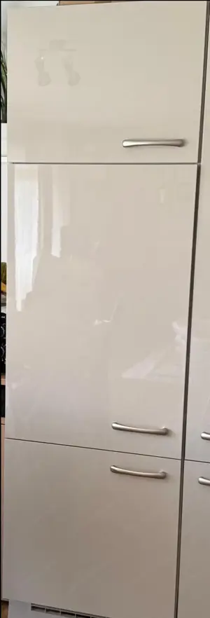 Schrank für Einbaukühlschrank 