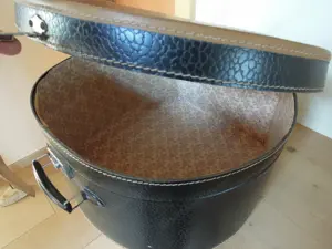 Hutschachtel  Bild 6