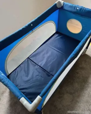 Reisebett mit Matratze Bild 3