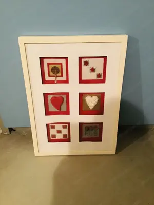 Romantisches Bild mit Herzmotiven