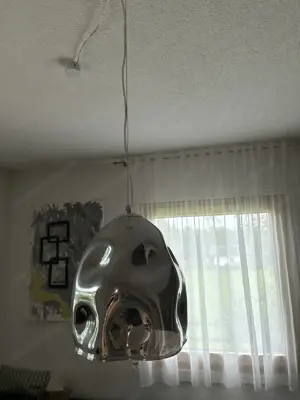 Schöne Hängeleuchte in silber zu verkaufen Bild 2
