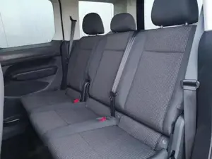 VW Caddy Basis 2.0TDI Sport Edition ACC Kam GV5 App 75 k... Bild 10