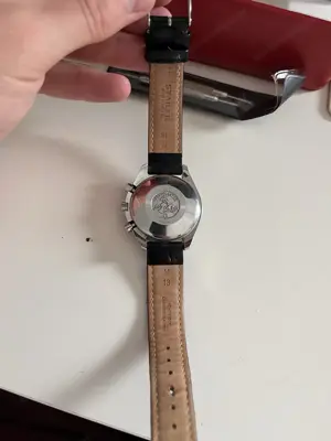 OMEGA Speedmaster schwarzes Zifferblatt Herrenuhr  Bild 2