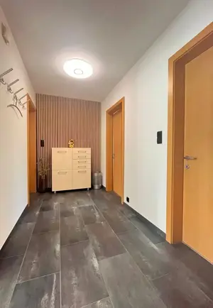 Wohnhaus mit Einliegerwohnung in Bildstein  Bild 5