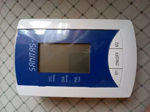 Blutdruckmessgerät Sanitas