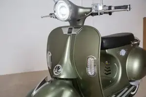 Elektroroller E.F.O. EV3000 Bild 2