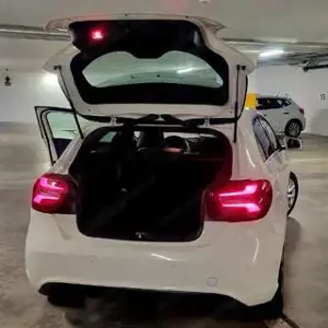 Mercedes Benz A180d mit 79k km (2017) Bild 3