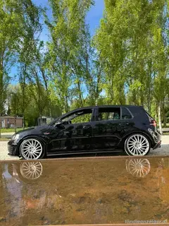 Volkswagen Golf 7 GTI 2.0 DSG Leder DCC Bild 10