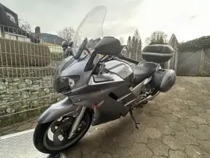 Yamaha FJR 1300A Bild 9